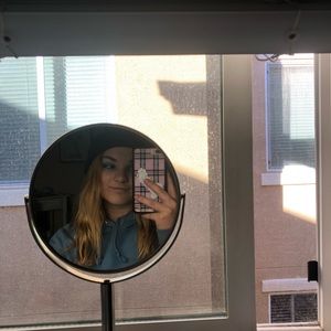 Meet your Posher, Sarah